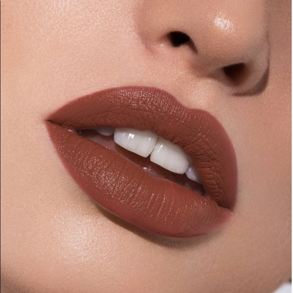 Kylie Cosmetics Velvet Liquid Lipstick - Mood